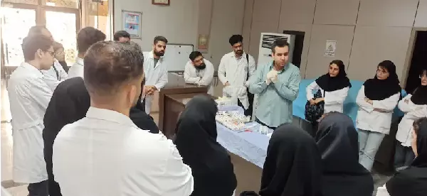 برگزاری کارگاه ساخت و تعبیه آتل های گچی و تعبیه کشش پوستی