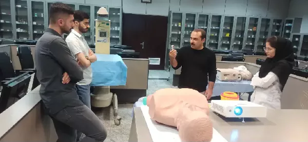 Holding an airway workshop, simulation