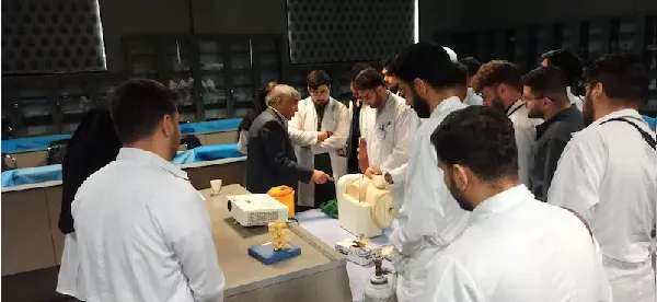 برگزاری کارگاه پونکسیون لومبار-سمع صداهای ریوی