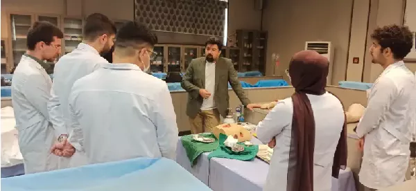 برگزاری کارگاه پانسمان صحیح -انجام سوچور