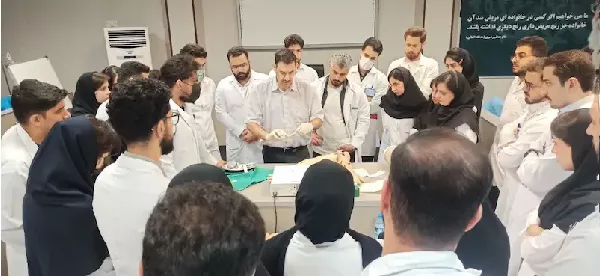 برگزاری کارگاه پانسمان صحیح -انجام سوچور